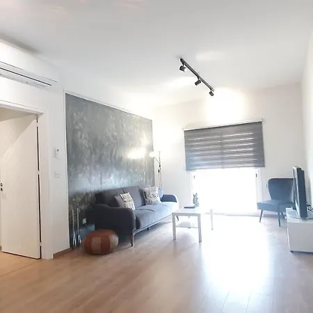Kalidonia Residence Suite Nicosia , Spacious 2 Bedroom Suite With Office Exterior photo