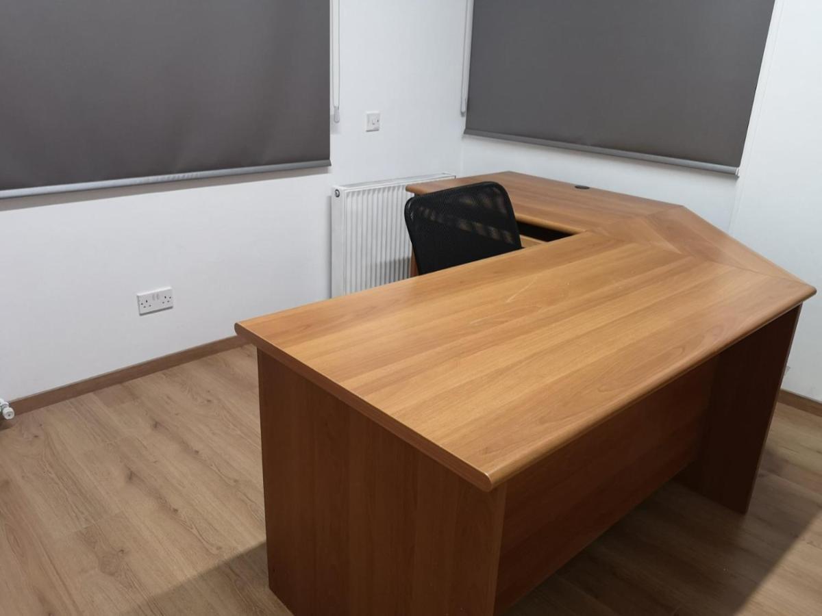 Kalidonia , Spacious 2 Bedroom With Office Apartment Nicosia