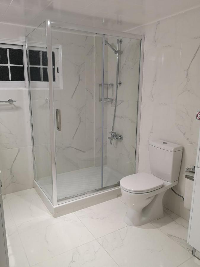 Kalidonia , Spacious 2 Bedroom With Office