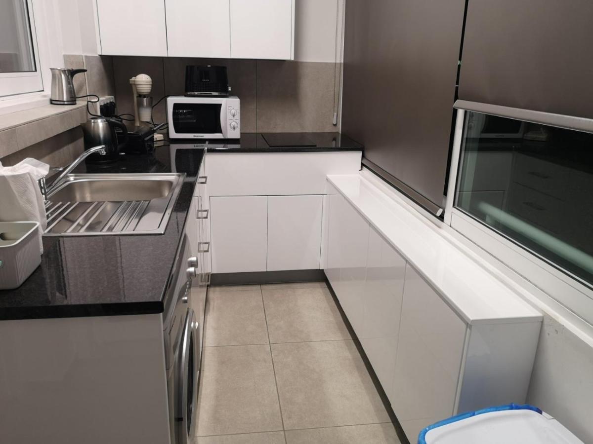 Kalidonia , Spacious 2 Bedroom With Office * Nicosia
